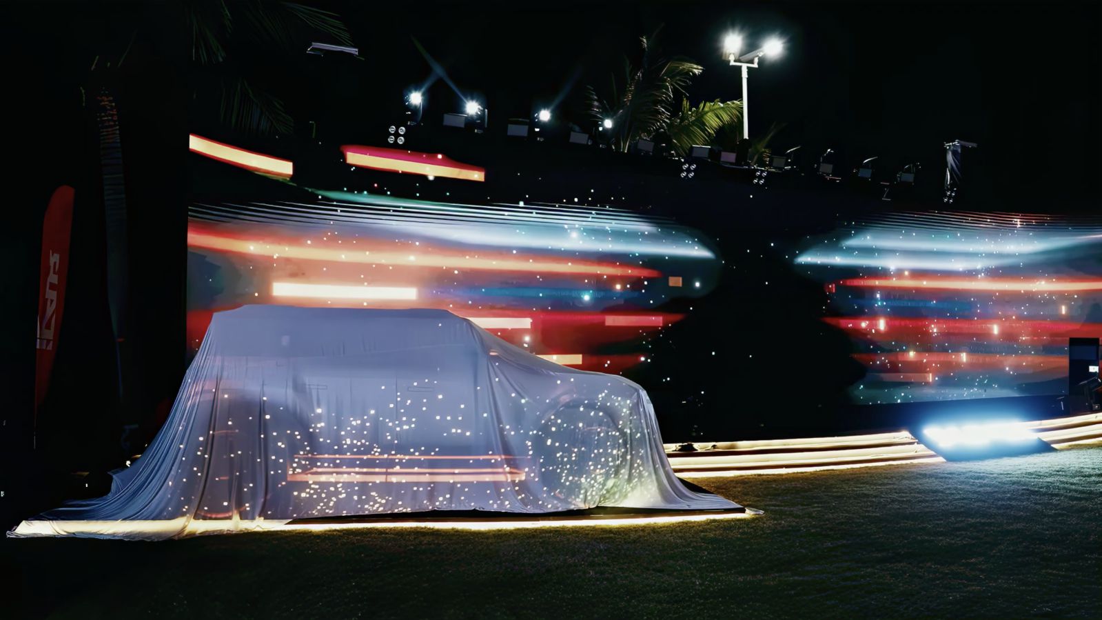 3D projection mapping on a car as an object